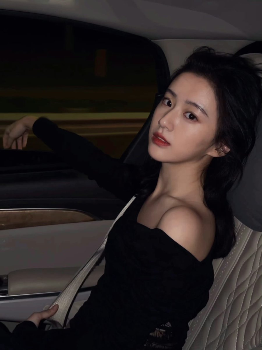 forshangen's tweet photo. 📸 261002 ✧ Bao Shangen Weibo Update 

🕷️

#BaoShangen #包上恩 https://t.co/wPHRGnb3Od