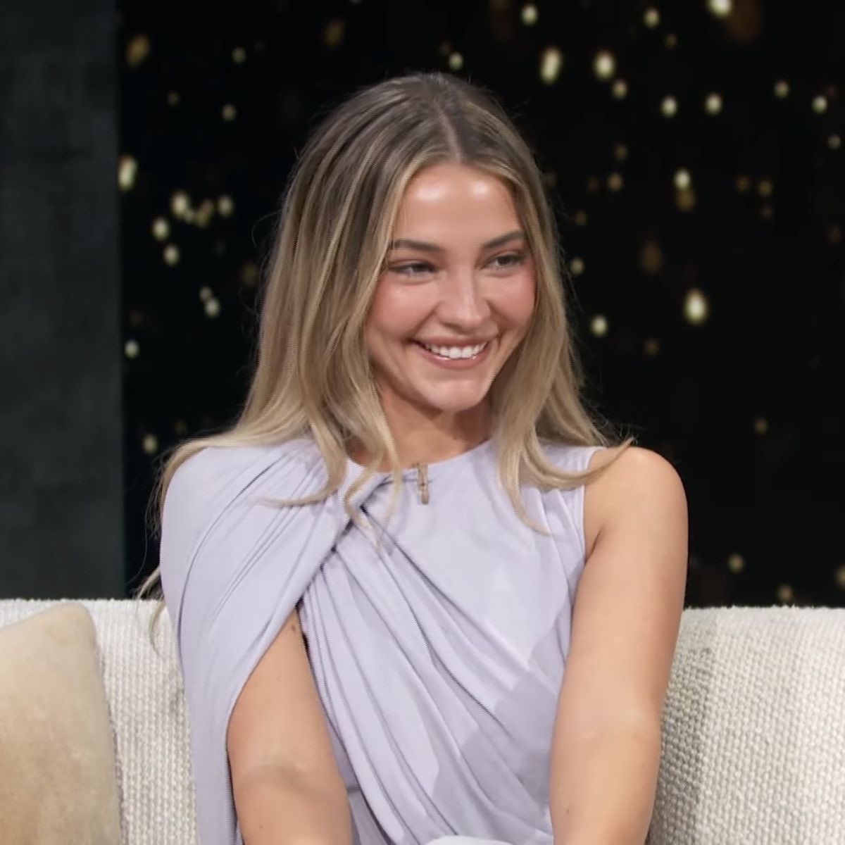 clinesbelmont's tweet photo. i love madelyn so much. she genuinely inspires me in so many little ways, from wanting to take better care of myself to wanting to be kinder, warmer and more genuine. she probably doesn’t even realize how much of a positive influence she is on me https://t.co/69LXyesfzR