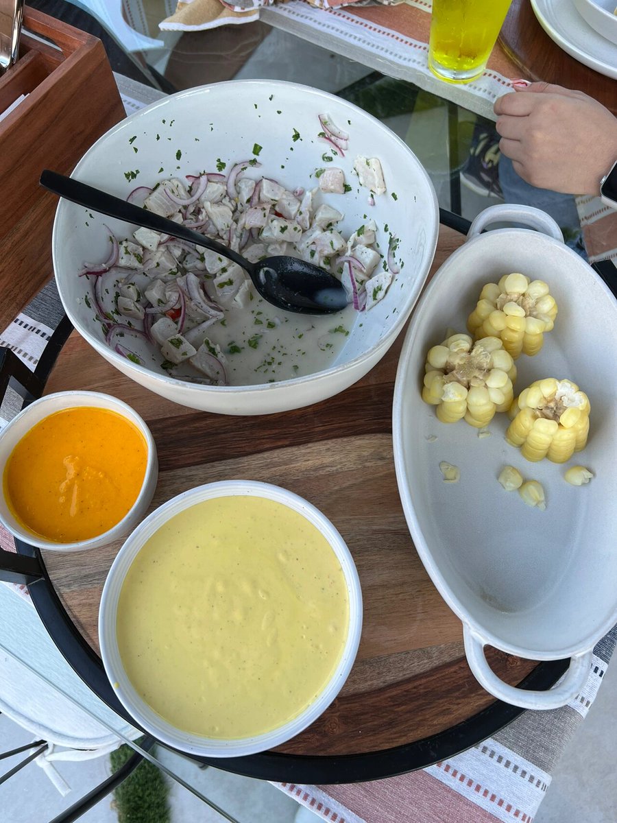 Christinaocsvbd's tweet photo. Descubre el ceviche peruano, pescado fresco marinado en limón, con un toque de ají que despierta todos tus sentidos ， https://t.co/e2gEwnTfBF