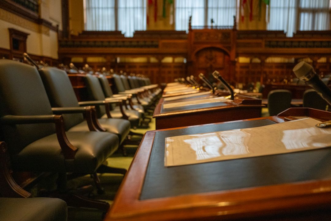politicalissue's tweet photo. Still unresolved: Should AI restrictions be set by developers, the government, or independent bodies?

Every stance gets its fair say—no conclusions, just the facts. Whose judgment would you trust to set these standards? Join the conversation! #AIGovernance https://t.co/qlUkmkfRgu