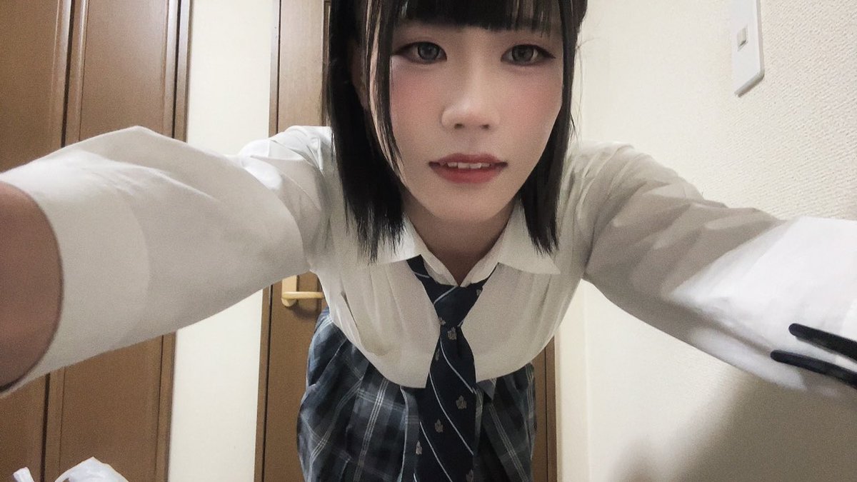 ILJAisYuurei's tweet photo. #男の娘  #女装
いいねを〜 https://t.co/Ij6Rf6UaNK