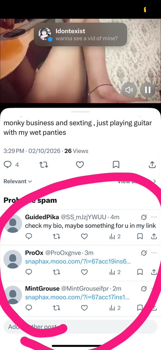V1o1_'s tweet photo. #help #geeks #troubleshooting #spams 
Plz guyz im sick of this shit who knows how to fix it or hide them or whatever they come in packs now https://t.co/9k8dMASrvp