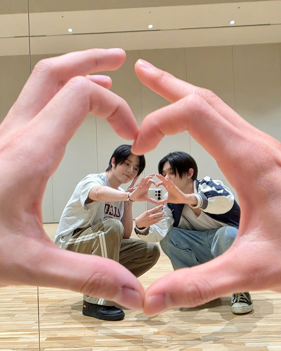 dlfqksfls's tweet photo. 이런 거 또 줘 https://t.co/2YllpIO3Fw