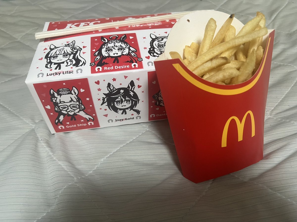 SabelXll's tweet photo. ありえない組み合わせの夜飯 https://t.co/HZGYMxEGy7