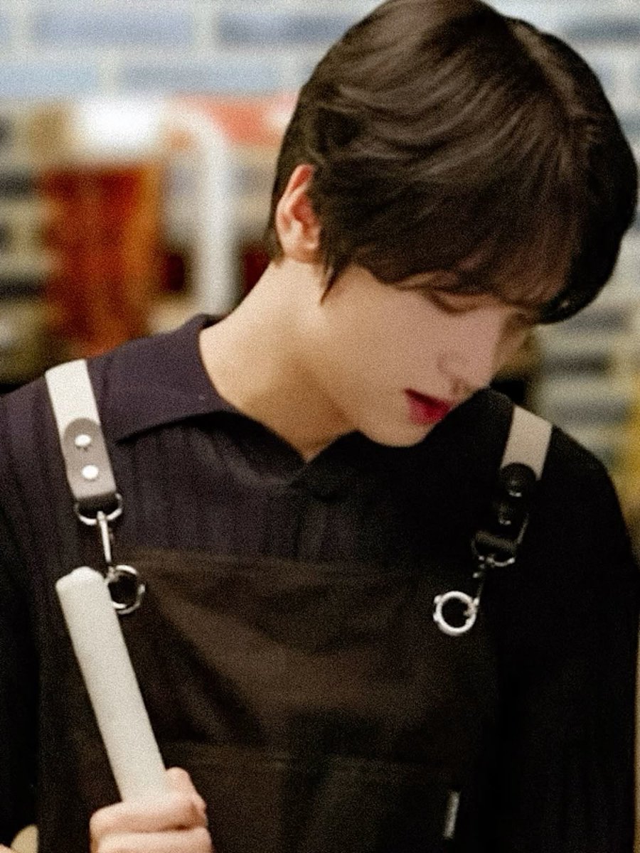 lxvhc_'s tweet photo. ☕️ #해찬 #haechan https://t.co/5tiHya4v90