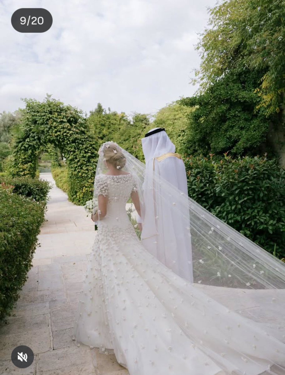 Rh___B tweet picture