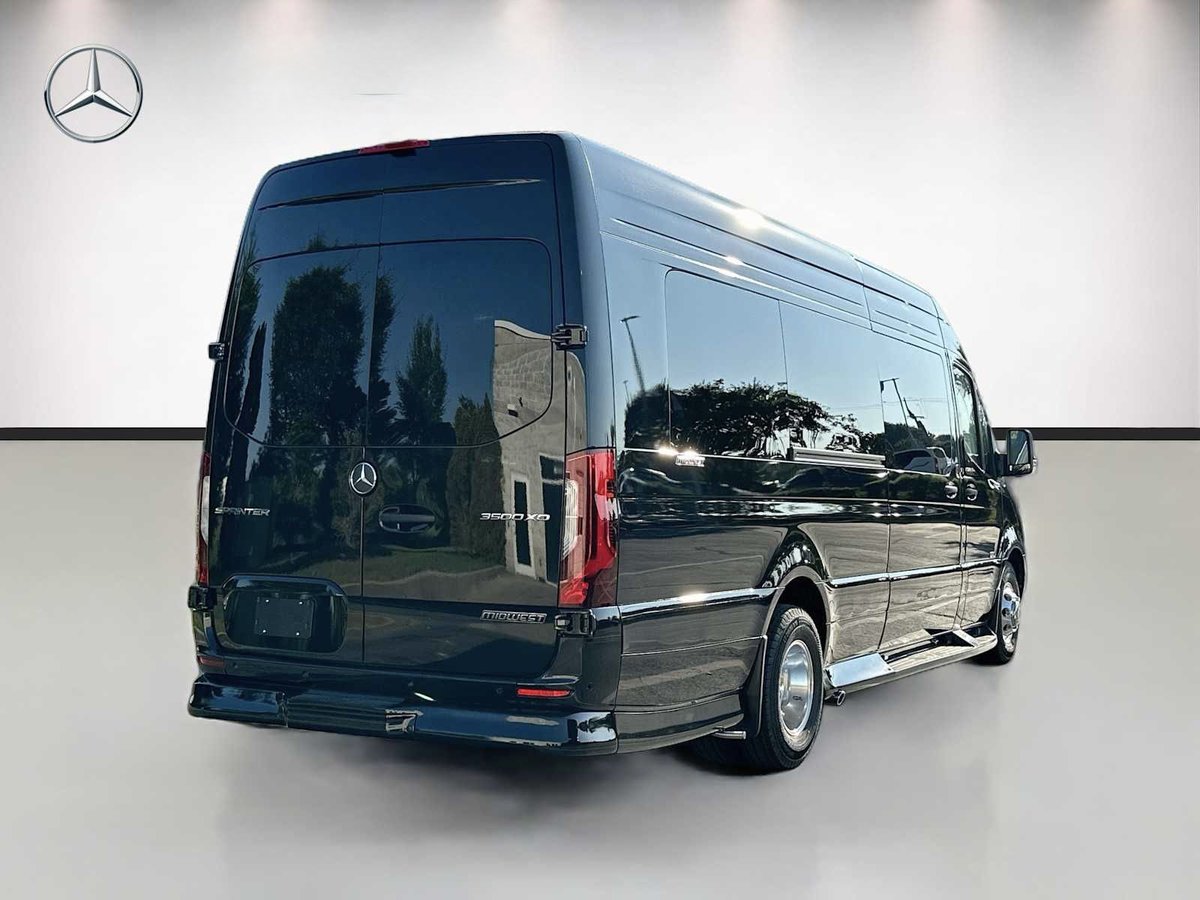 kena_ewuru's tweet photo. If your Politician friend/egbon is looking for a party bus. Tell him we can get it for him 👀 https://t.co/tXlwhsOzGj