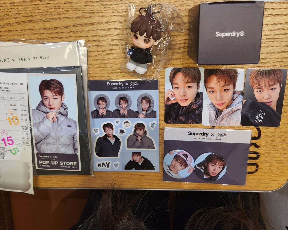 jun__wing's tweet photo. 240번대 오후 8시 넘어서 입장 힘들어 https://t.co/QuYQmTmRWe
