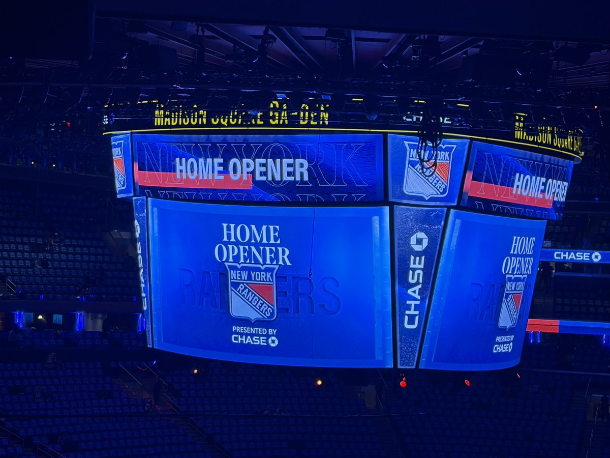 MSNlgm's tweet photo. What a night last night #NYR #LFGR https://t.co/3mjlicOSSk
