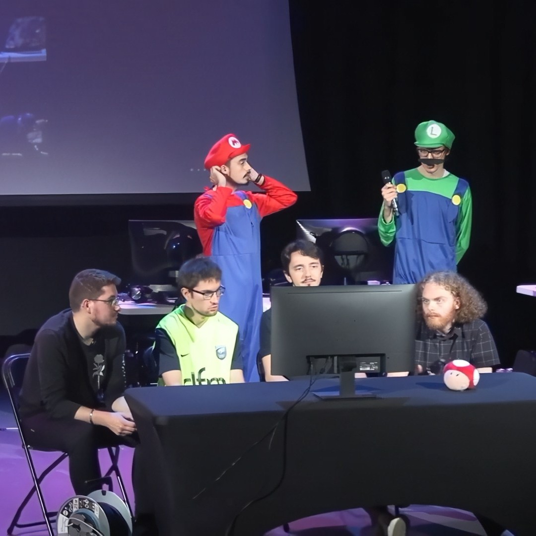 Teoad_Show's tweet photo. À moins d’un mois de la TSLAN, un peu de nostalgie ne fait pas de mal. Redécouvrez ces quelques images de la TSLAN 2025.
#TSLAN #GamingEvent #TournoiGaming #LiveTwitch #TwitchFR #Competition #LANParty #lartenseine #souvenir https://t.co/cXX3mvaL6L