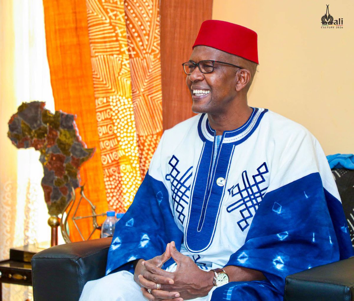 mdaffe's tweet photo. J’ai reçu les organisateurs du Festival des Cultures Traditionnelles du Mali et réaffirmé l’engagement de mon département à accompagner la 8ᵉ édition, dédiée à la valorisation de notre patrimoine et à la transmission de nos valeurs culturelles. https://t.co/5s92fuXMBm
