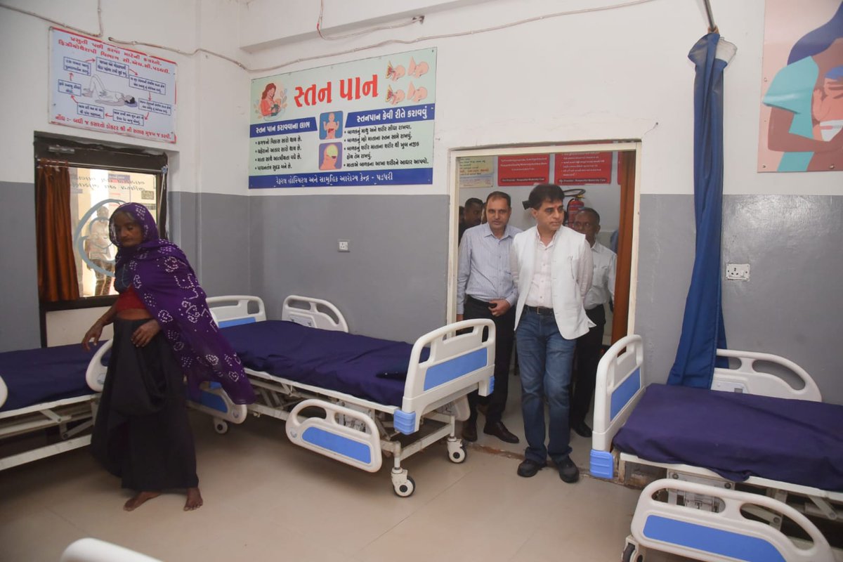 prafulpbjp's tweet photo. During the visit, inspected various departments, including the Dialysis Centre, Pharmacy and Store Department, X-ray Unit, Dressing Room, General OPD, and Immunization Room, and reviewed the functioning of medical services and hospital infrastructure. https://t.co/OmqytxCqQh