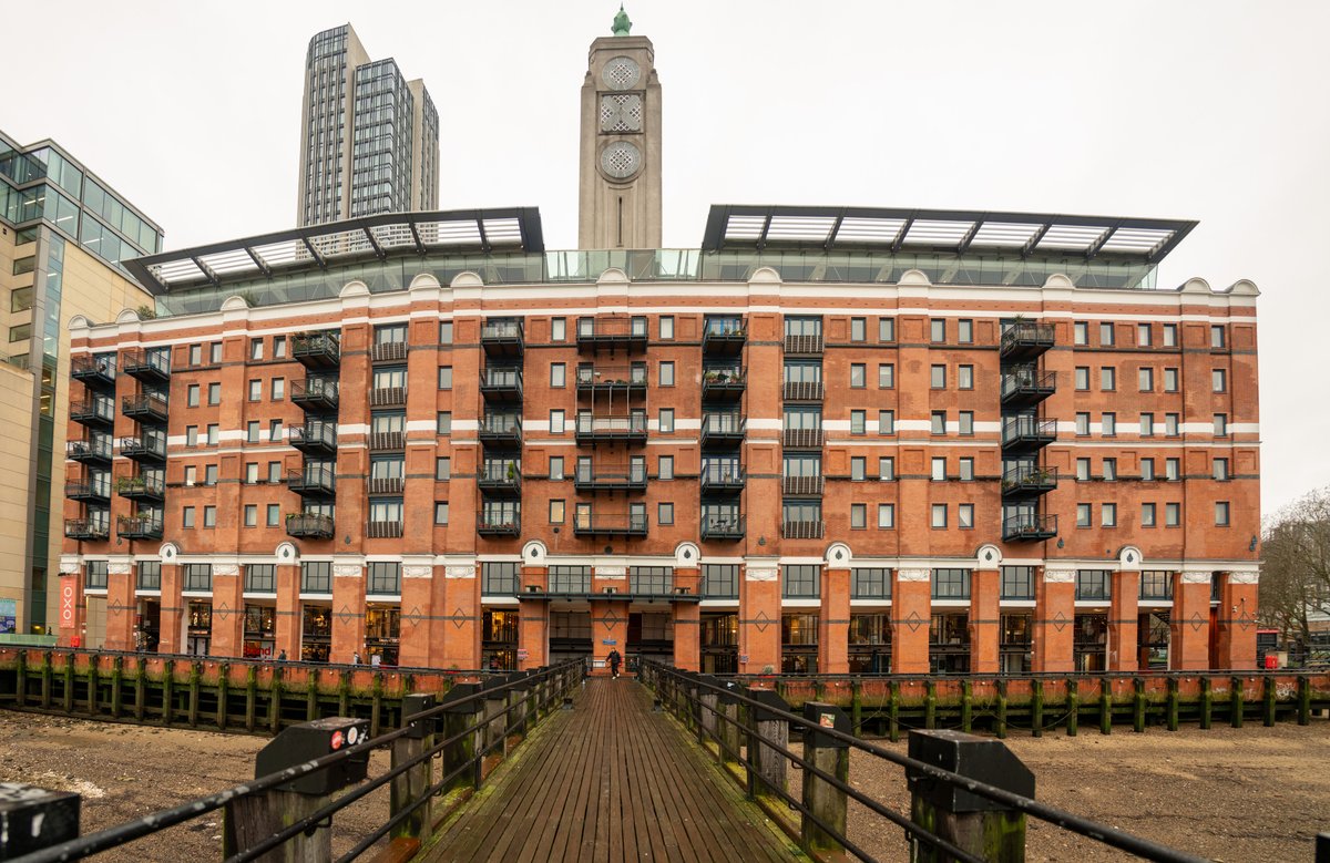 CoinStreet's tweet photo. We're excited to announce that we are undertaking a feasibility study to investigate installing solar panels on the roof of the OXO Tower thanks to funding from @lb_southwark and support from @SE1_Solar 💚 https://t.co/qlpkheSbbU