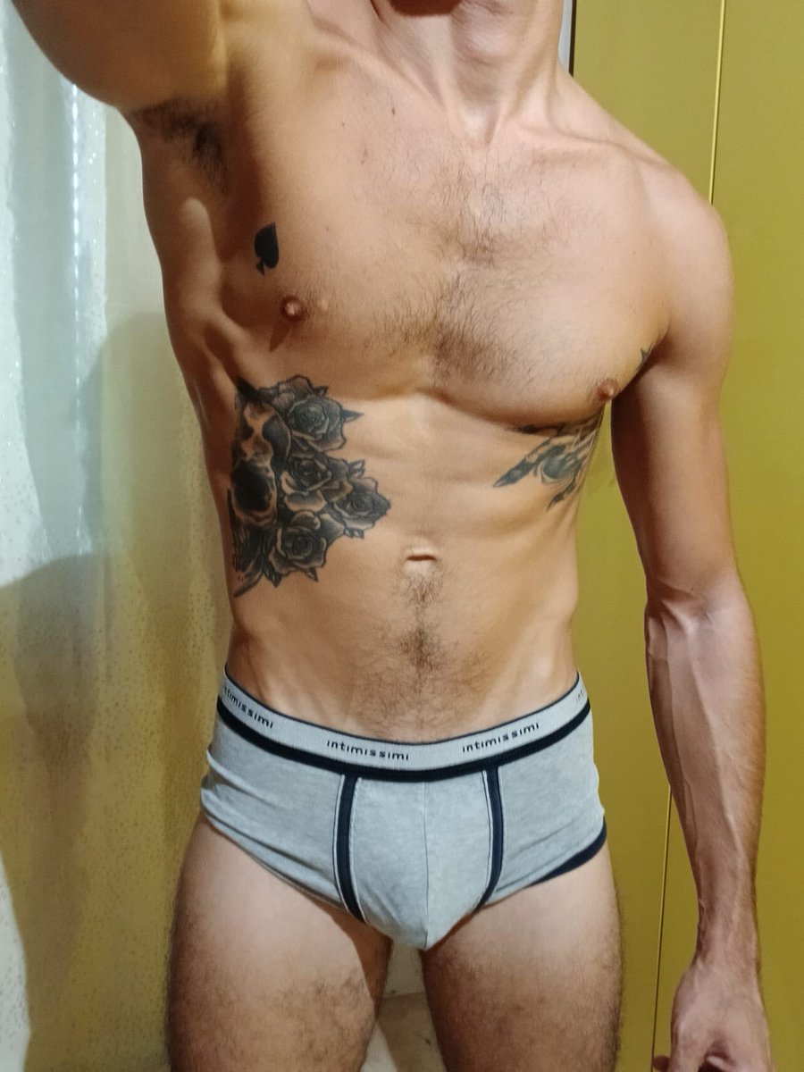 MostroMatteo's tweet photo. ⚙️ in progress🔥🔞 https://t.co/cpR5QWcGZe
