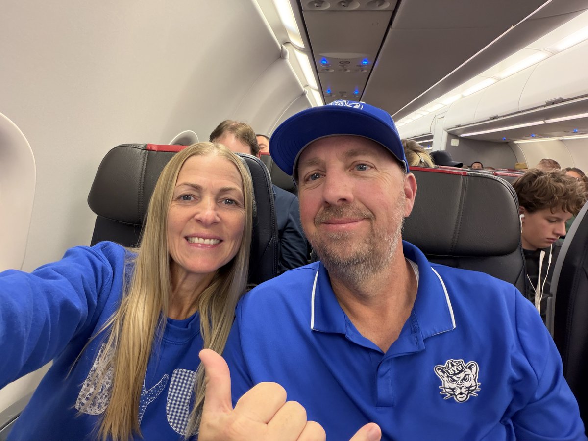 gr8justinc's tweet photo. Beware Ft Worth, the Christensen's are on their way. We love supporting our boys #BYUFootball. #GoCougs #BeatTCU #CougarNation https://t.co/fAAH32LeGP