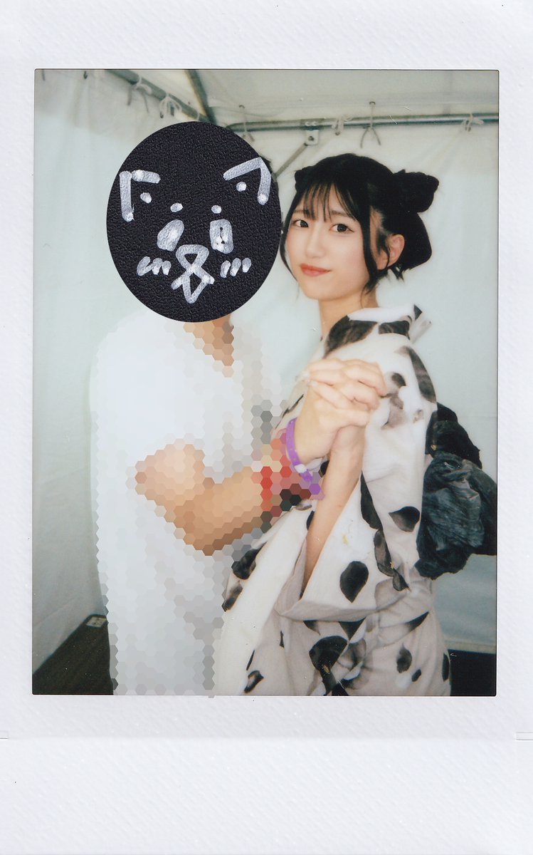 maron_stdn's tweet photo. #みくるんのチェキを紹介　No.1

入手イベント：
2026/10/01
[艶めく大人の秋祭り in 東京サマーランド]
※雛形みくるさん掲載許可済

みくるんの浴衣チェキ✨
髪型もめちゃかわで最高でした！

みくるんはSNSへのチェキ投稿を待っているので、
みんなで投稿しよう！

#雛形みくる #艶めく大人の秋祭り https://t.co/Oc71YPW3sc