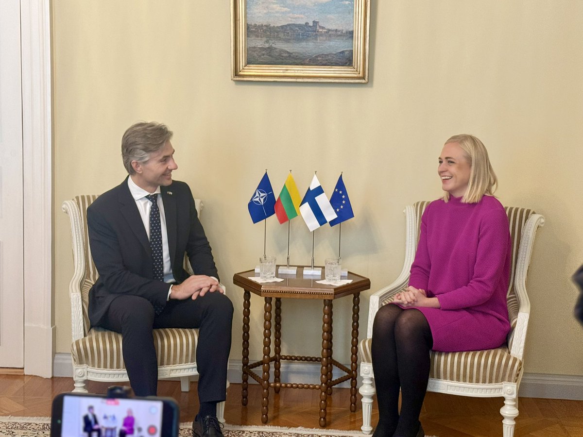 BudrysKestutis's tweet photo. 🇱🇹🇫🇮 Thank you, 🇫🇮 Foreign Minister @elinavaltonen, for the warm welcome and productive discussion in Helsinki. #Lithuania and #Finland are committed @NATO allies and #EU partners, united by a shared goal: a secure Baltic Sea region and beyond. 

Today, Russia continues to test our resolve. The security of the Baltic Sea and the Arctic is closely interconnected, and so 
must be our response.

We must stay ahead: strengthen NATO, safeguard critical infrastructure, increase defence production, and sustain military support for Ukraine.

Security through strength.
