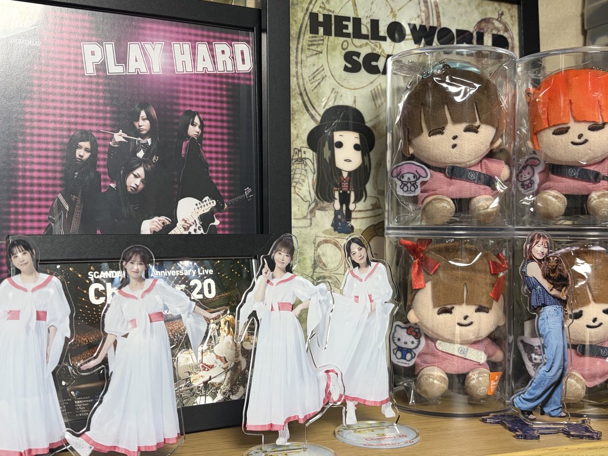 ShiraiRyu_1619's tweet photo. Chapter 20アクスタ届きました
#SCANDAL
#Remember2006_2027 https://t.co/knh071Mna4