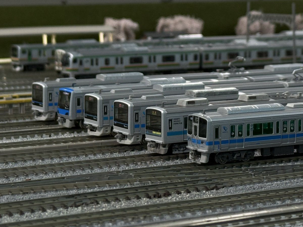 SounyanTrain's tweet photo. #えびてつ
#小田急線
#Nゲージ
海老名鐵道
神奈川県運転会
 
現役小田急を走らせました！
現行はやはり良いですね👍 https://t.co/32NLfgpvM3