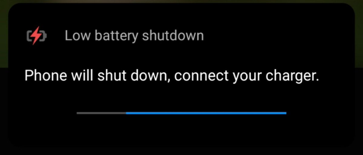 PamelaNjoku2's tweet photo. With this battery percentage you can watch  all the goals Thierry Henry scored in a final https://t.co/bf9qVTwRtJ