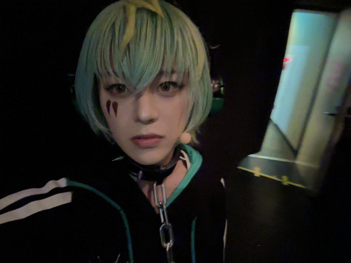 miyawaki2001's tweet photo. Paradox Live on Stage -Road to Legend- "RAGE"初日ありがとうございました！🔥

御子柴くんとして生きれて幸せです
明日からも応援よろしくお願いします！

そしてお見送り、アクスタの完売もありがとうございました！御子柴くんも多分喜んでいたと思います！（？）多分

#パラステRtL 
#御子柴賢太 https://t.co/juIGHwMKG7