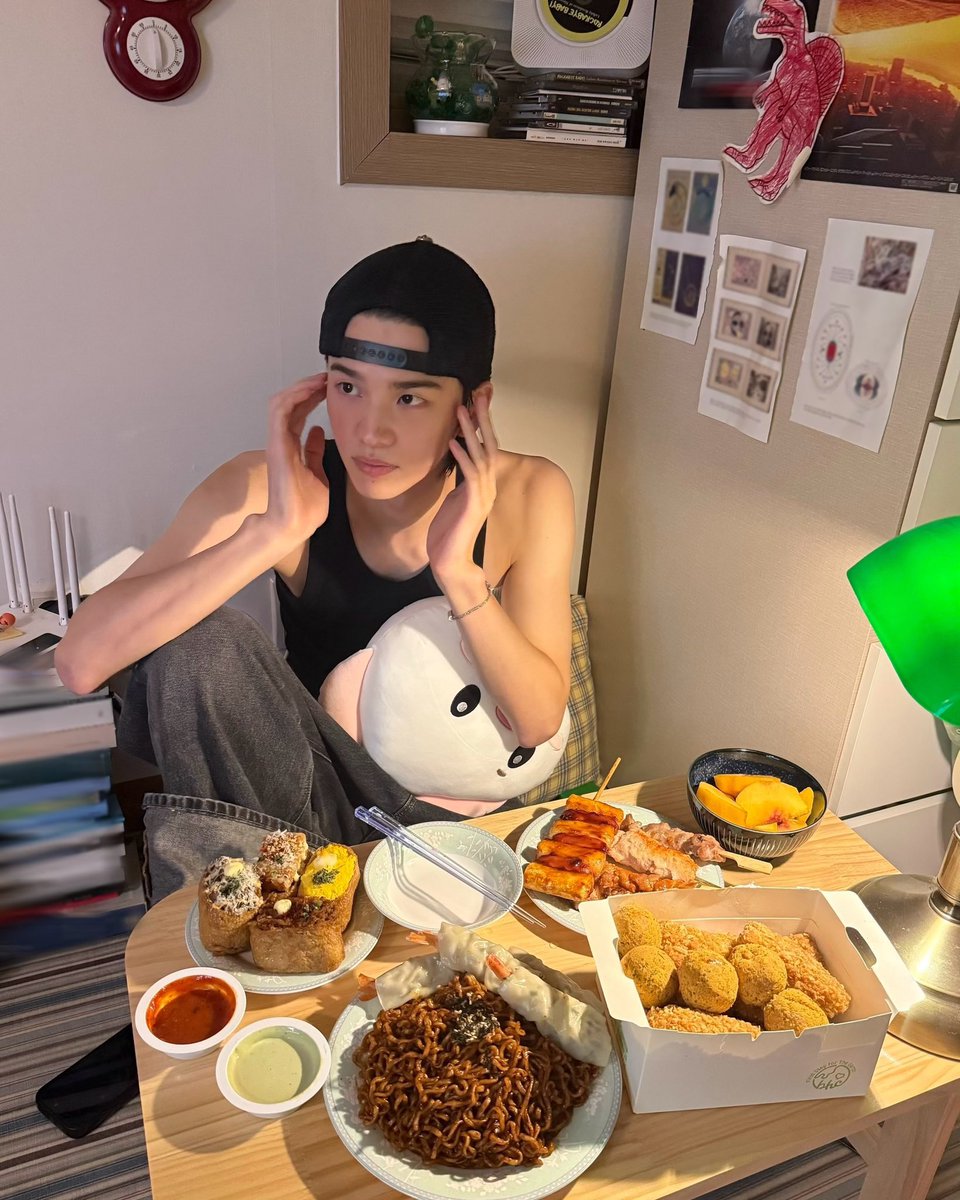 yuring1107's tweet photo. 족이♡쪽이 https://t.co/kkm7DNqBdE