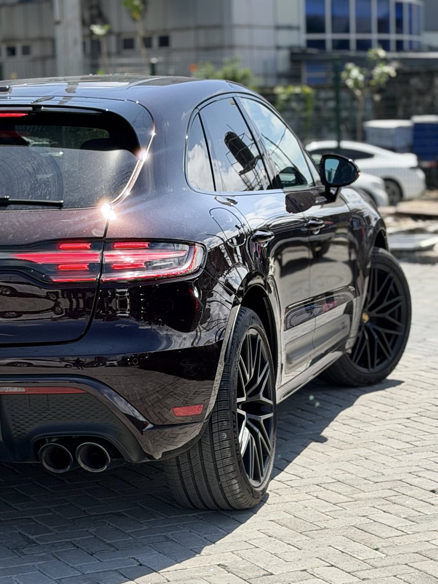 praise_autos's tweet photo. Fresh deal! Porsche MACAN GTs 🇺🇸 2025 model ❣️maroon on cream toned interior finish with 6k miles,
Clean title, GTS, Panoramic sun slide view, and 360° cam.
available in units…
💰 175m only
For enquiries WhatsApp or call ☎️ 07089784968
#praiseautos #gts #porsche #macan https://t.co/IaCtUGud8G