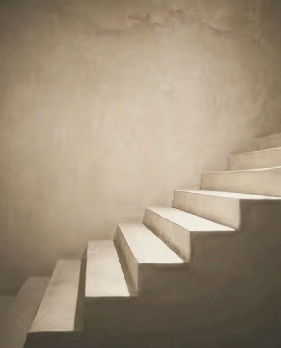 itsarianait's tweet photo. I still can't believe these Iconic sweetener stairs are in someone's house https://t.co/Z4iPfjRtgr