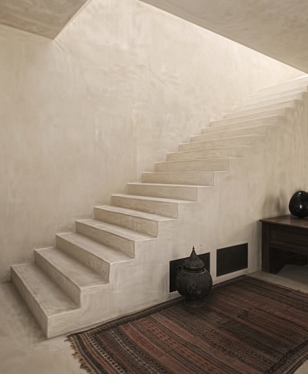 itsarianait's tweet photo. I still can't believe these Iconic sweetener stairs are in someone's house https://t.co/Z4iPfjRtgr