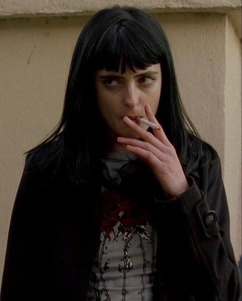 ifuliedownhere's tweet photo. i aspire to be as cool as krysten ritter https://t.co/nCqtJr5PIj