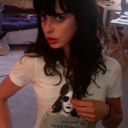 ifuliedownhere's tweet photo. i aspire to be as cool as krysten ritter https://t.co/nCqtJr5PIj