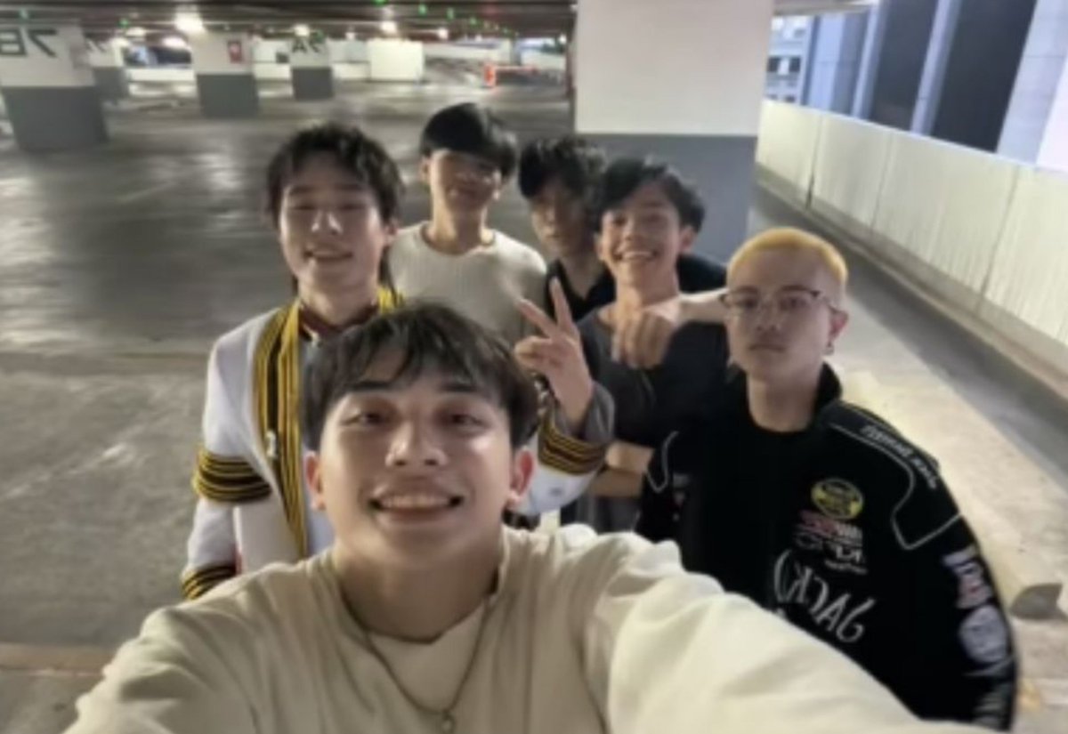 tongtongshi03's tweet photo. เห้ยย แก้งบัดซบมาหานัทล๋อออ 🥹🫵🏻! https://t.co/IMXmqlEAzZ