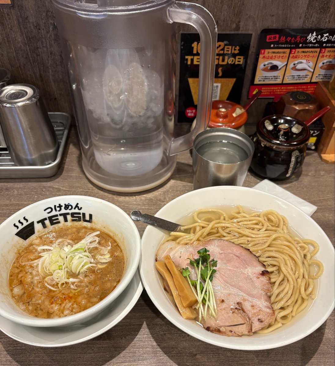 sealion1v1's tweet photo. 10/2はTETSUの日とのことで特価の味噌つけ麺あつもりー！すすってきた！味噌もいいね！美味しゅうございました！ https://t.co/Ebt6TXjNba
