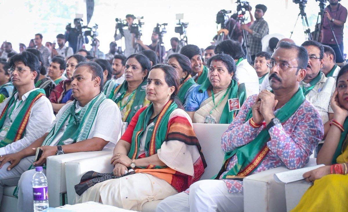bjd_odisha's tweet photo. @Naveen_Odisha https://t.co/mtQdj7E7id