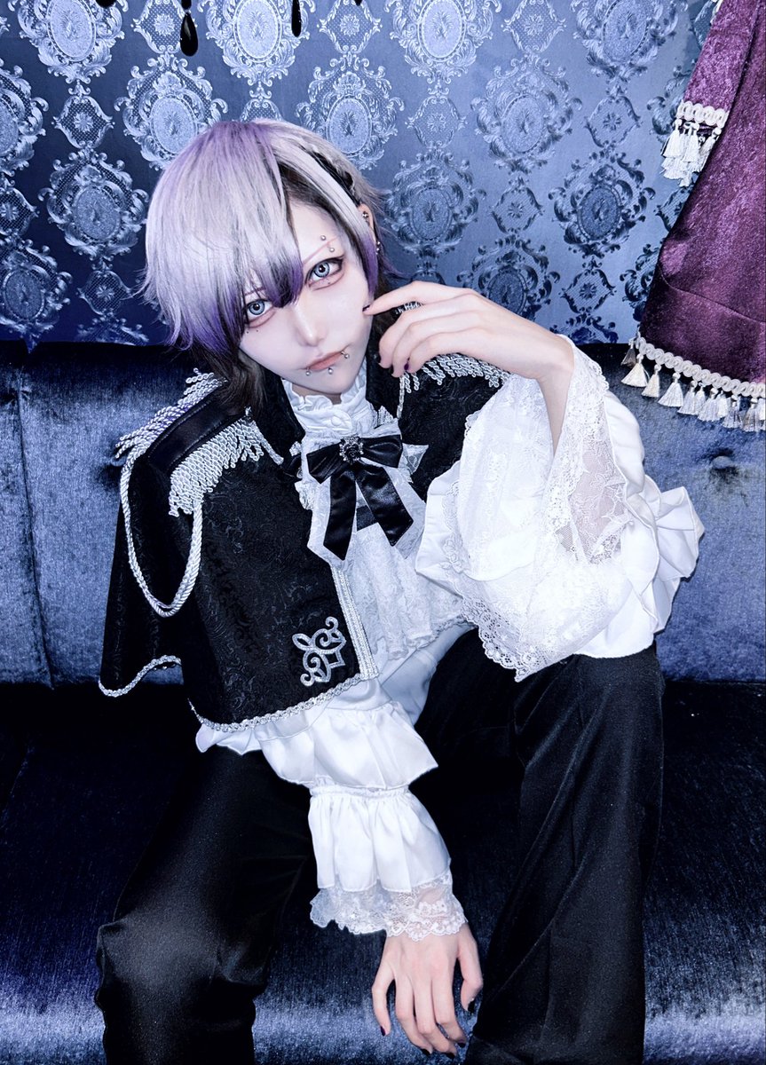 uru_pnd's tweet photo. 君と終わらない悪夢をまた https://t.co/GwL4meO4hq