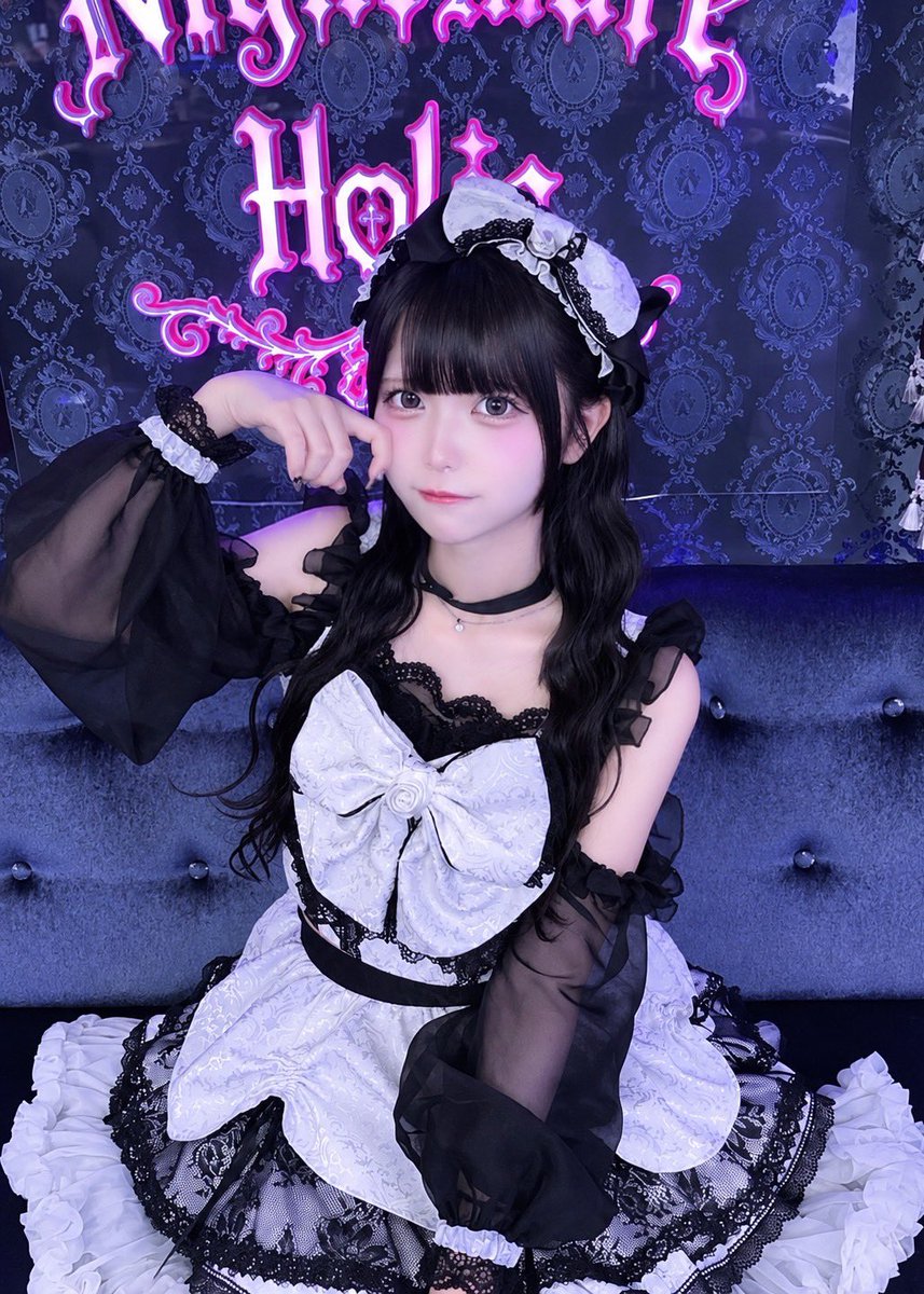 nightmareholic_'s tweet photo. † 𝐍𝐢𝐠𝐡𝐭𝐦𝐚𝐫𝐞 𝐇𝐨𝐥𝐢𝐜 キャスト紹介 †

┈┈┈┈ ♱ ︎┈┈┈┈
なる(@mipi_s)
誕生日：3月16日
┈┈┈┈ ♱ ︎┈┈┈┈

#メアホリ #新宿コンカフェ #歌舞伎町コンカフェ https://t.co/yKj2jBXdga
