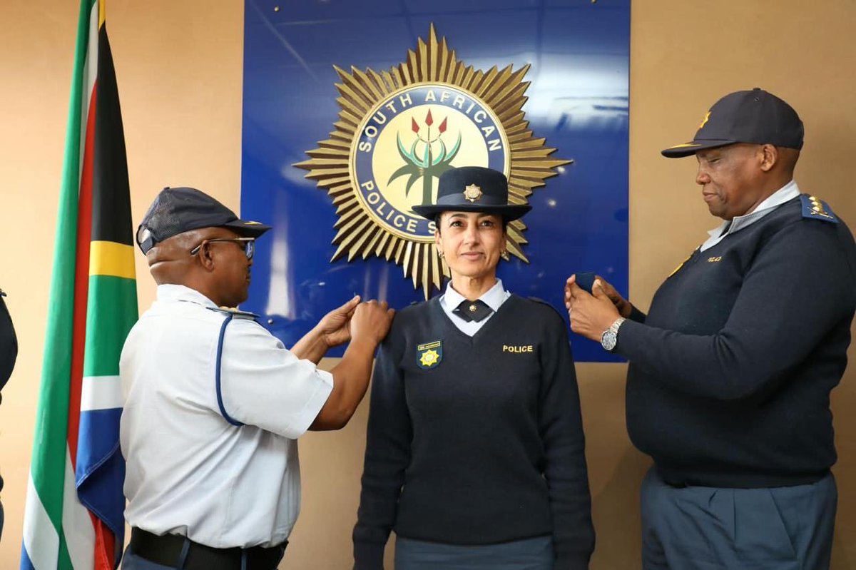 SAPoliceService's tweet photo. #sapsWC [WESTERN CAPE SAPS CONFERS RANKS ON 171 NEWLY PROMOTED OFFICERS]

Today, Friday, 2 October 2026, the Western Cape #SAPS hosted a rank-conferring ceremony at the Provincial Headquarters in Green Point, Cape Town, where 171 members were formally conferred with their new ranks.

The ceremony was officiated by the Western Cape Provincial Commissioner, Lieutenant General Sizakhele Dyantyi, together with members of the Provincial Management.

The promotions comprise 18 Colonels, 75 Lieutenant Colonels and 78 Captains, marking an important milestone in the careers of these officers and recognising their increased responsibilities within the organisation.

Addressing the newly promoted officers, Lieutenant General Dyantyi congratulated them on their achievements and reminded them that promotion comes with greater responsibility and accountability.

He sent them off with clear marching orders: to go out and make a meaningful difference in their respective environments, lead with purpose, and ensure that the communities they serve ultimately benefit from their commitment and leadership.

SAPS Western Cape congratulates all the newly promoted officers and wishes them every success as they take on their new responsibilities.

#ServiceExcellence #SAPSCareers ST

https://t.co/W4fOKtng2b