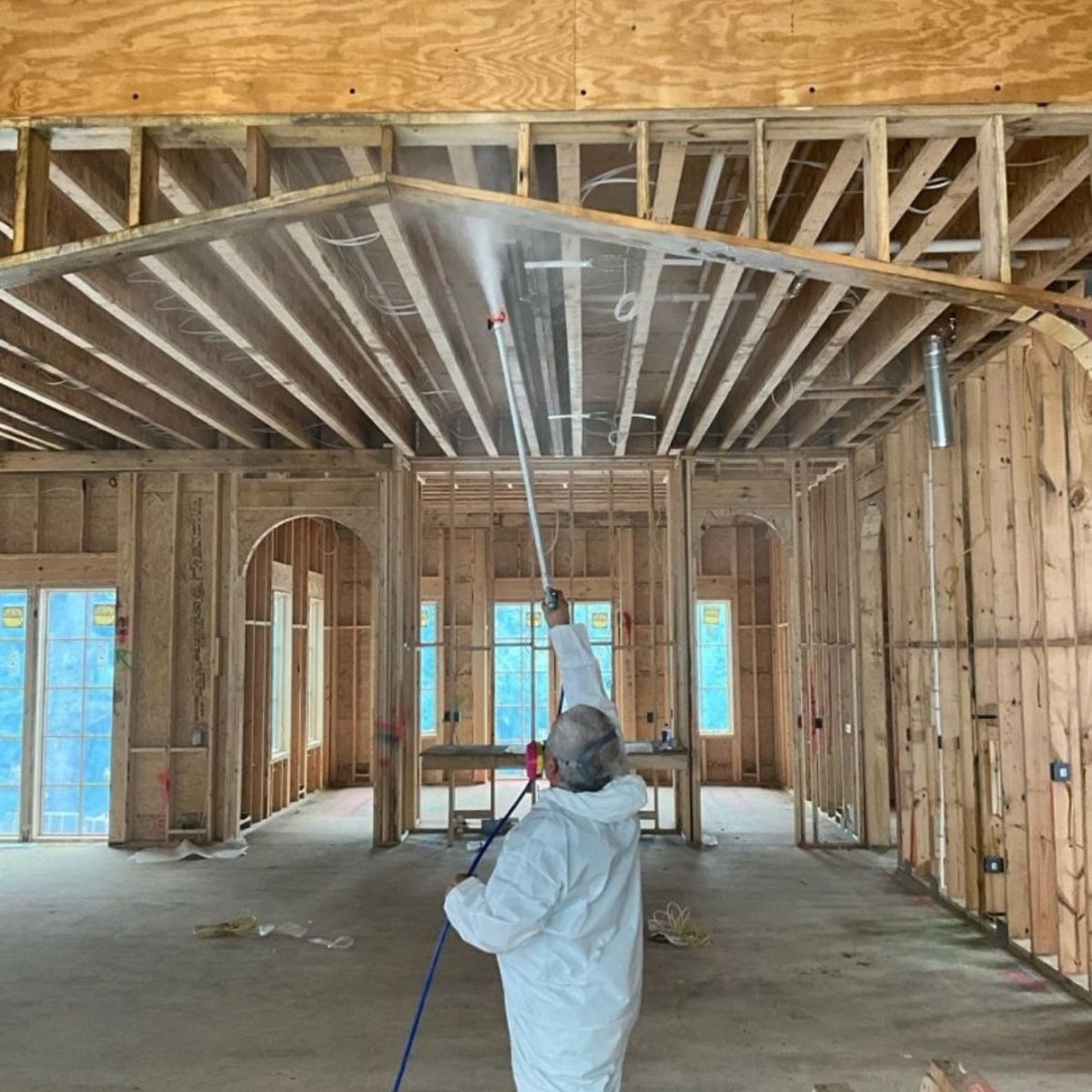 DRYmedic_'s tweet photo. Last post, we showed the mold found on framing at this 10,000 sq. ft. Nashville new build. Now it’s time to treat it. 💪

The DRYmedic team is tackling affected areas throughout the property.

📲 (615) 617-5078

#MoldRemediation #NashvilleTN https://t.co/Be39ZWZ7b8