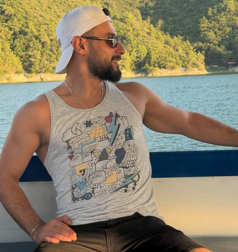 cuckoldfor_arab's tweet photo. I didn't always know I was a cuck, first experience was when my wife proposed a threesome with her Syrian coach, I reluctantly agreed to make her happy

his cock was 3x bigger and he made her scream in ways I never heard before, she could never go back and neither could I

#MNWO https://t.co/SgSfiKjnUU