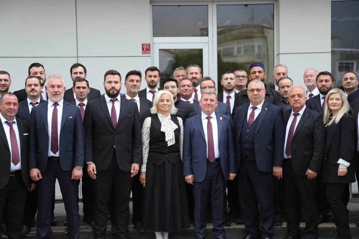 gonento's tweet photo. Gönen Ticaret Odası Organ Seçimleri Gerçekleştirildi
https://t.co/9YRipnVyyL https://t.co/g0Ab34L5Eo