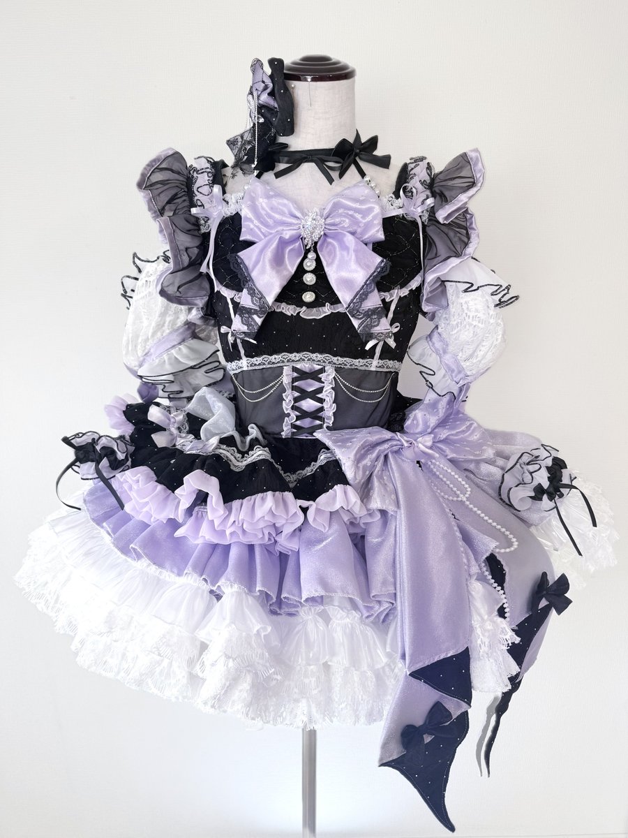 primadoll_cos's tweet photo. ⌢⌢⌢⌢⌢⌢⌢⌢⌢⌢⌢⌢⌢
﹉﹉﹉﹉﹉੭୧﹉﹉﹉﹉﹉﹉
Pixel Ribbon ちゃんの衣装をお仕立てさせていただきました🖤ᩚ⟡.·
クラシカルな黒とメンカラ衣装です♡𓈒𓏸︎︎︎︎
他衣装写真treeへ˖ ࣪⊹ ִֶָ 
﹍﹍﹍﹍﹍﹍﹍﹍﹍﹍﹍﹍
⌣⌣⌣⌣⌣⌣⌣⌣⌣⌣⌣⌣⌣⌣
 #プリマドール衣装 https://t.co/wPFjaPeSqu