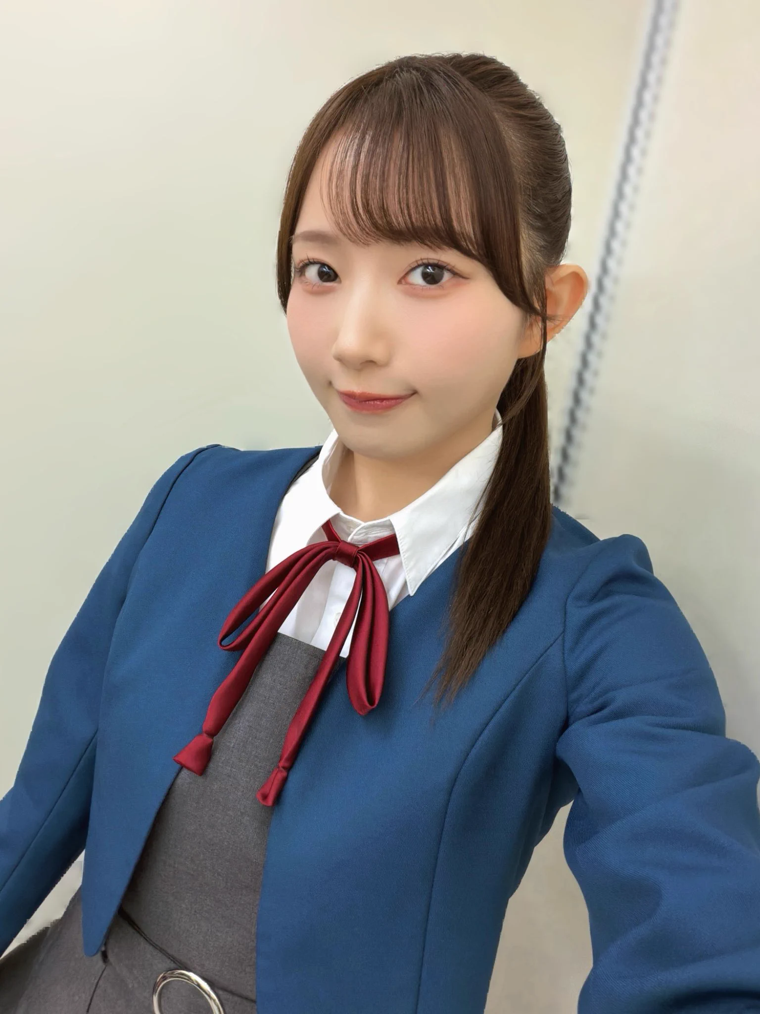 青山なぎさ a X: 