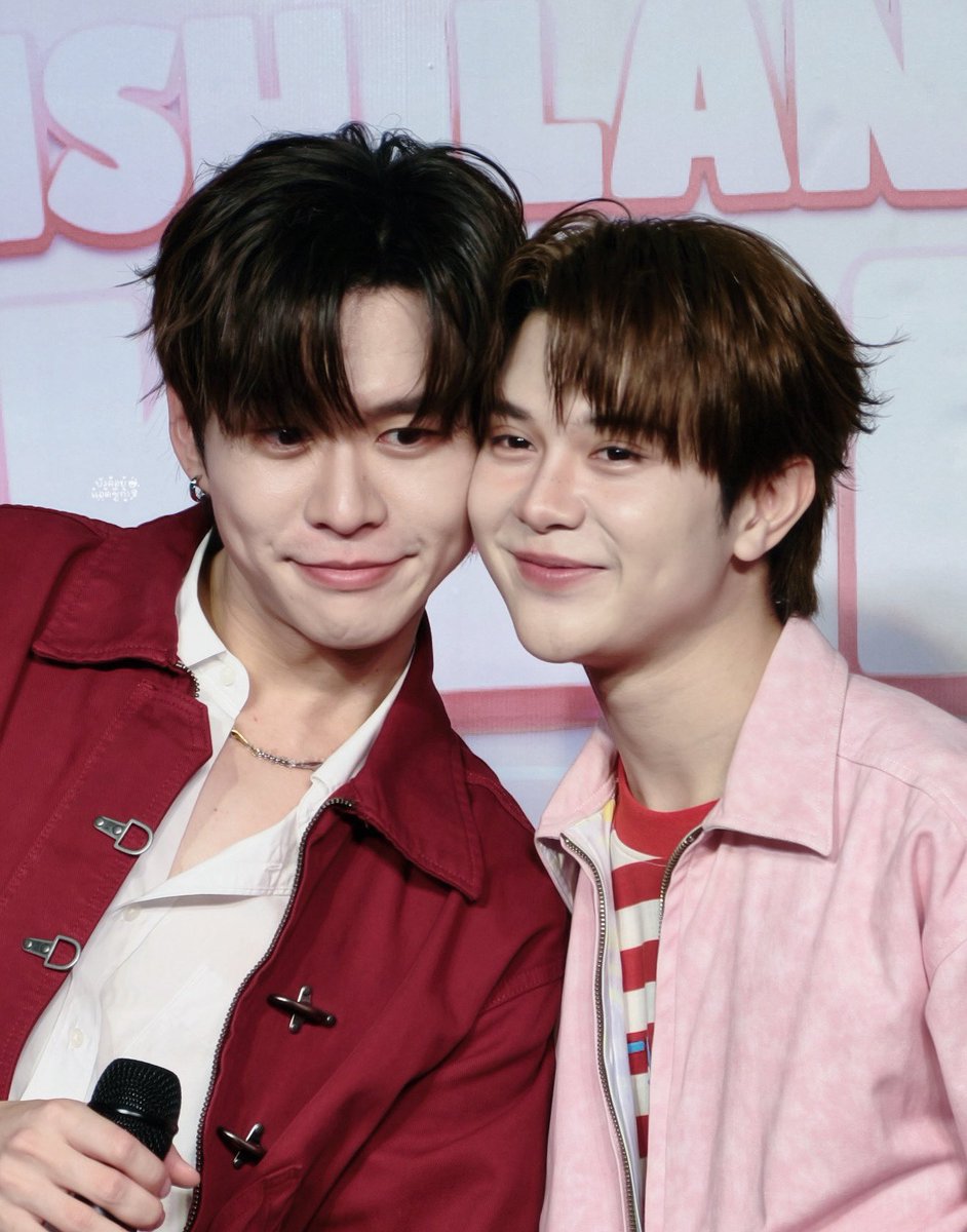 bualoyaddsugar's tweet photo. คนที่มีความสุขที่สุดคือจั๊นเอง🥺

BEAUTYBUFFET WITH BVTL 
#BeautyBuffetXBeverTonliew https://t.co/nnnIpMpXp6