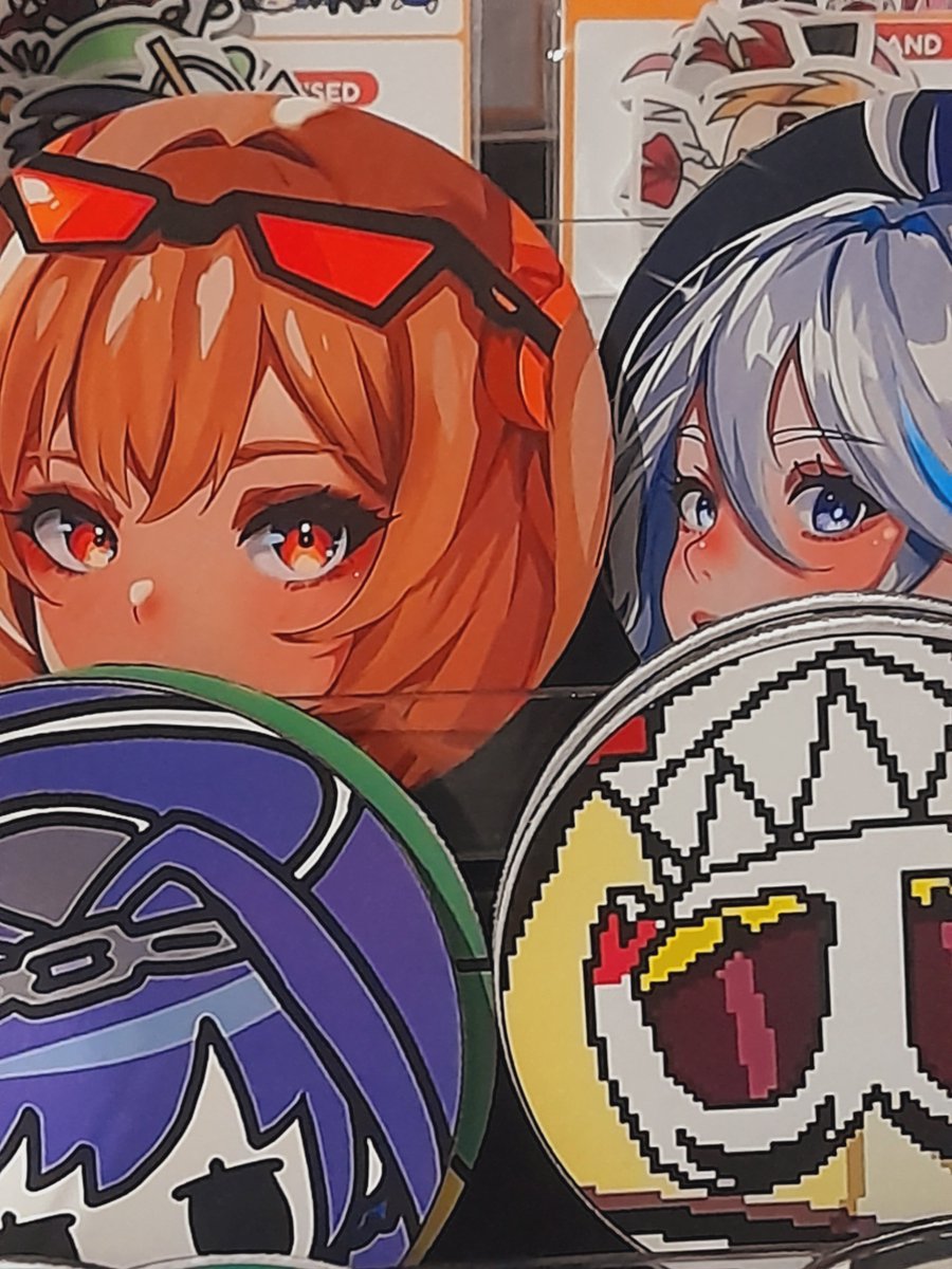 Nkr_VD's tweet photo. There's a booth in Cosmania that sells AI coasters, I amh going to report it and saw a Staff nearby. The staff then went to the booth (i didn't saw what happened afterwards) https://t.co/Wf2wFndjcp