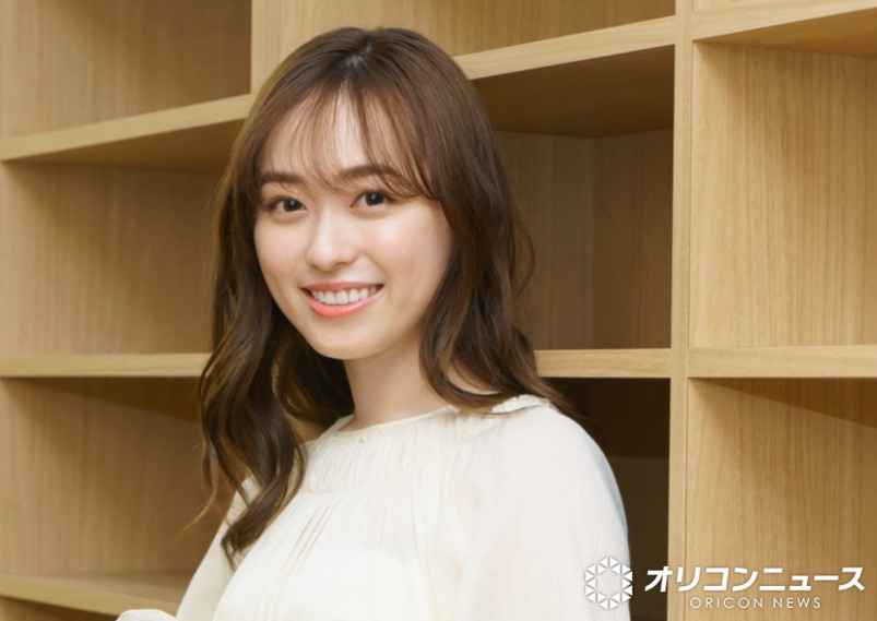 KSGK0822's tweet photo. RT @oricon: 福原遥、結婚を発表💍
お相手はサッカー日本代表・久保建英【全文】
https://t.co/HA4qES5Gmo https://t.co/wslILob3qL