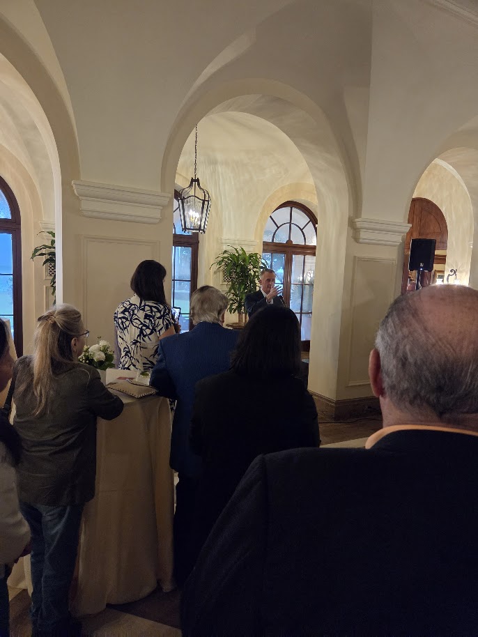 fred_guttenberg's tweet photo. Democrats are going to win Florida.  Floridians have had enough and so yes, more people are going back to the Democratic party.  Great event last night in Miami with @davidjollyfl, @GwenGraham, and other excited Floridians like @Martina.

DAVID JOLLY WILL BE THE NEXT GOVERNOR OF FLORIDA!!!