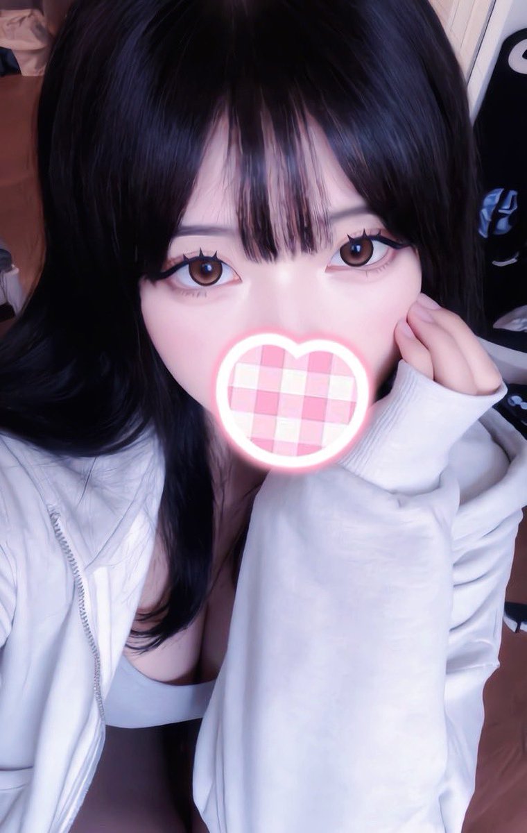 luv_me________'s tweet photo. よろしくにゃん🐱

#自撮り界隈 https://t.co/BzL8XWg2zD