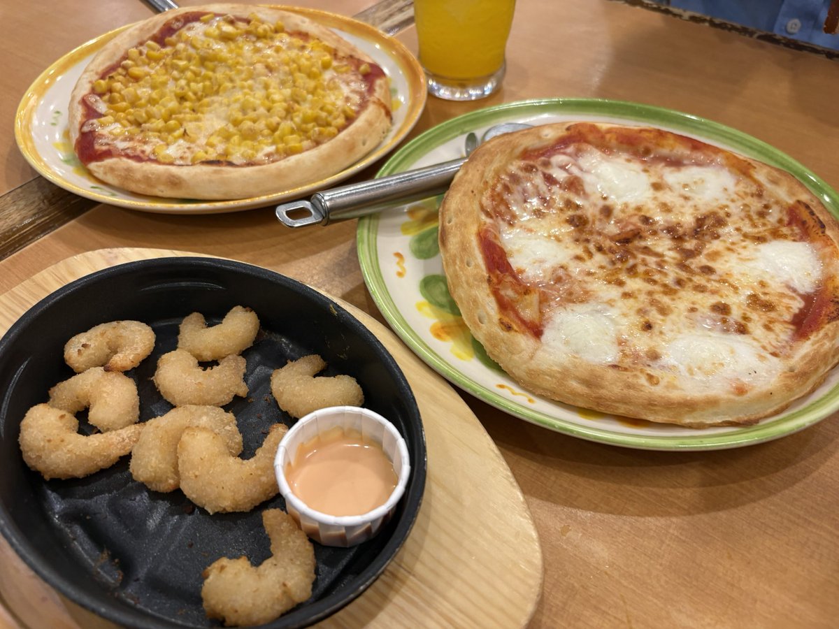 Mochiduki_rin's tweet photo. anemoiのオタクとご飯なう https://t.co/UBu9PHriIY