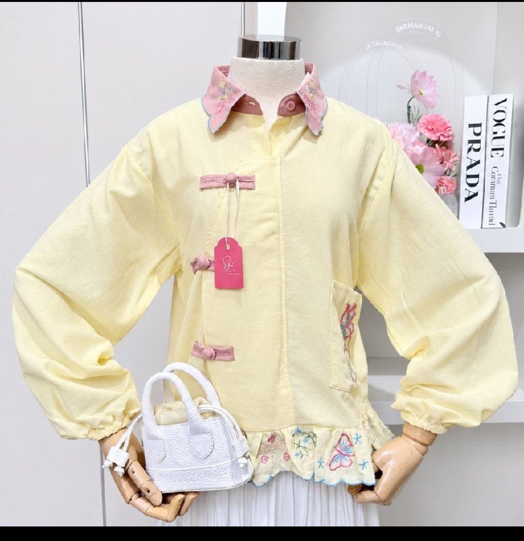 kalea_sigma's tweet photo. WTB! yang lagi preloved baju kyk gini dan bisa Oren https://t.co/wutTOJwImD