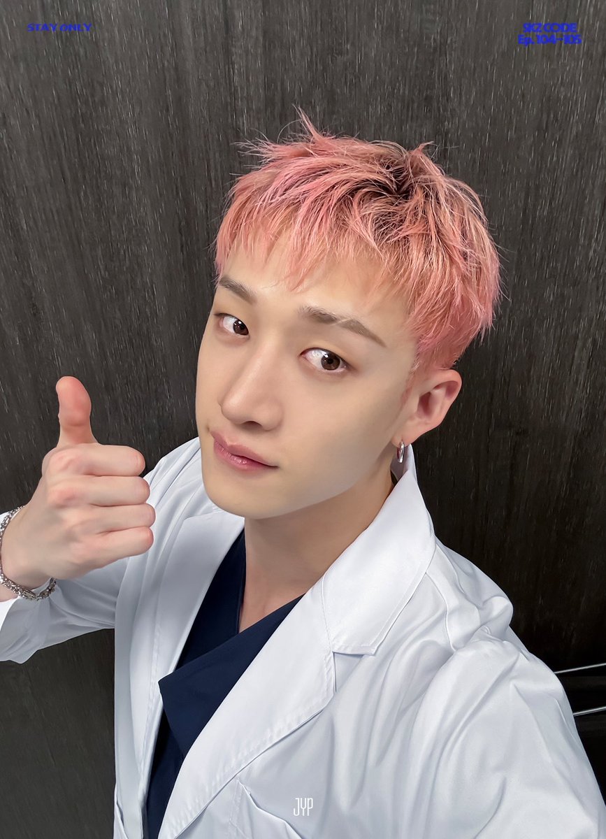 gnabnahc97chris's tweet photo. CHAN IS SO DREAMY 🥹🩷 https://t.co/gUw2LMfV3A